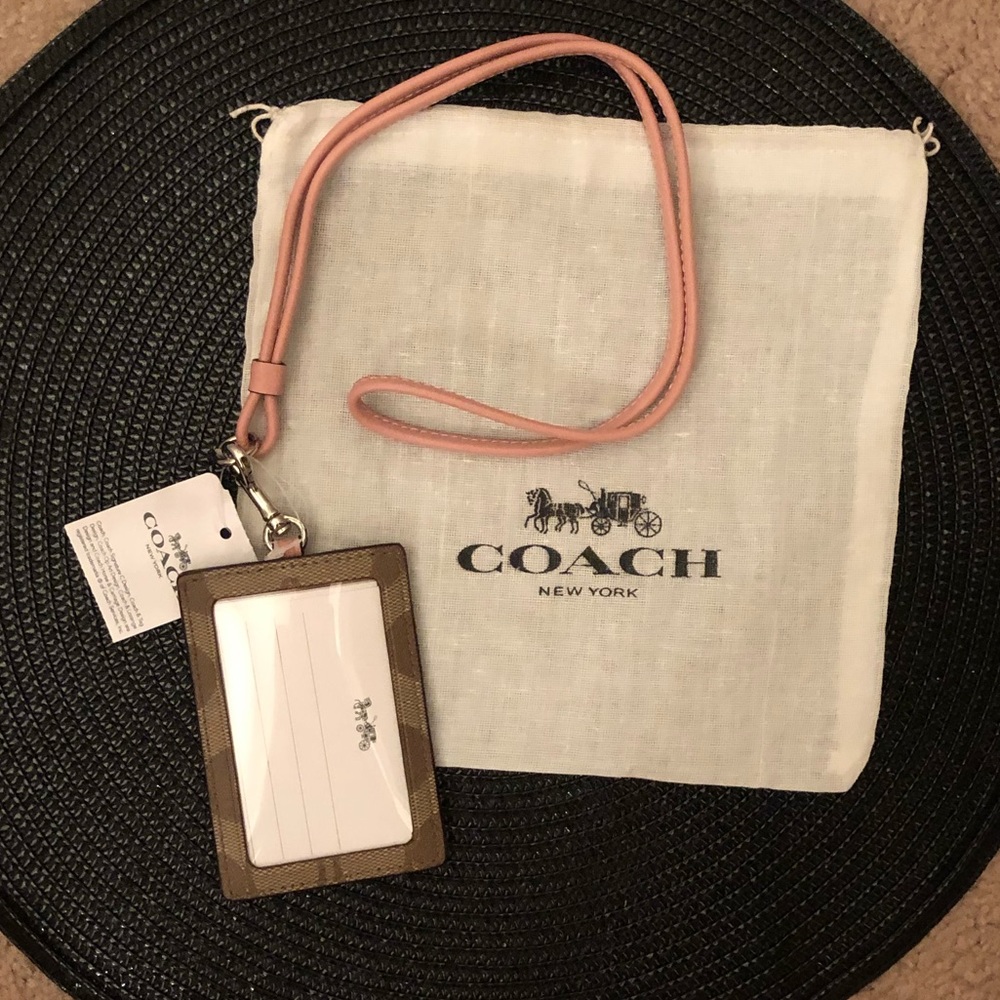 🆕  Coach Signature Petal Pink ID Badge Lanyard - Picture 7 of 8